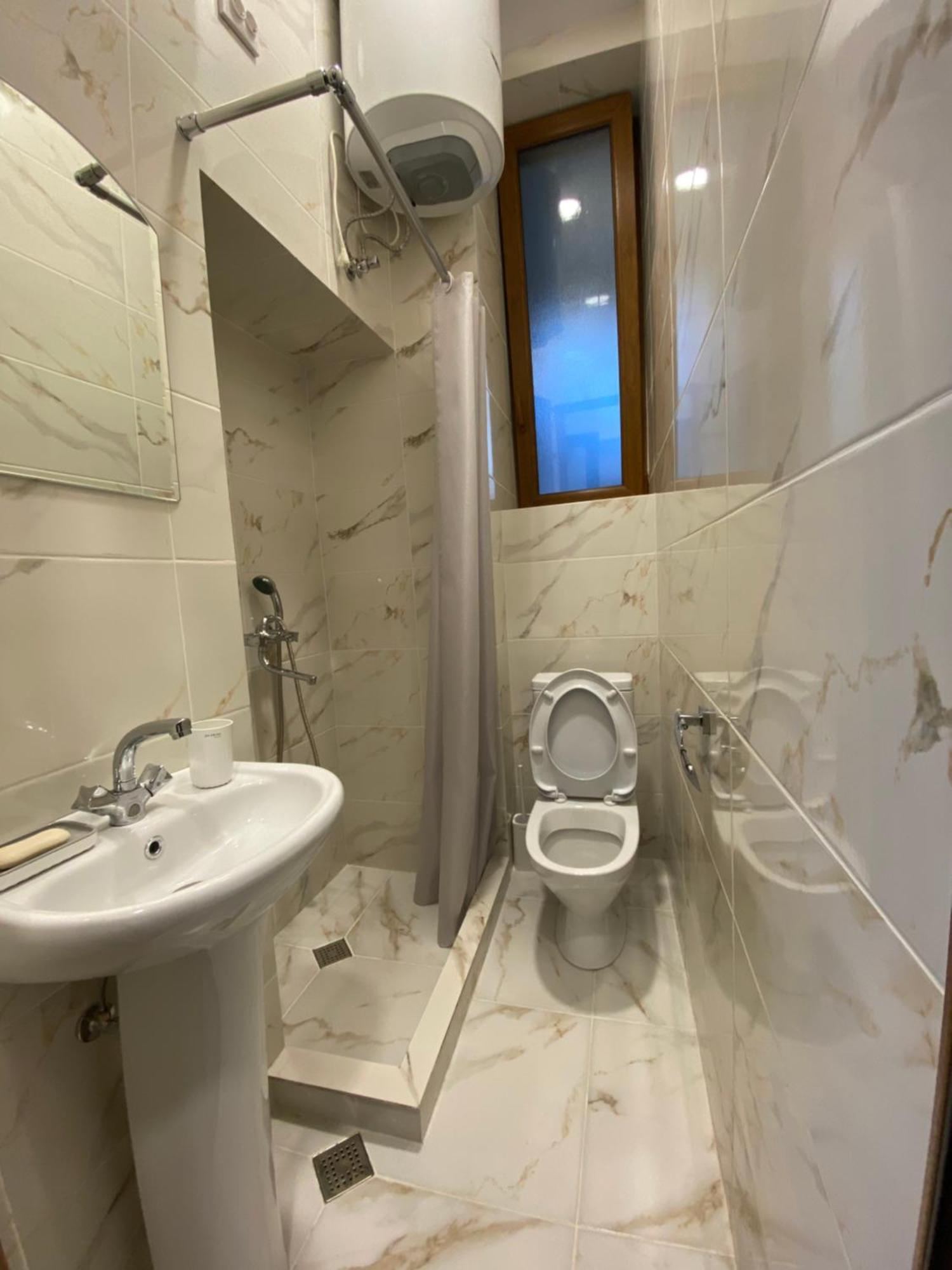 Guest House Gml-2 Tbilisi Exterior foto